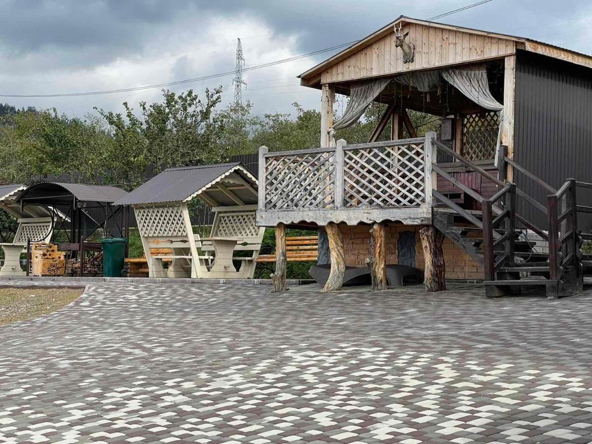 Садиба Кичера Gold Mizhhirya (Transcarpathia) Exterior foto